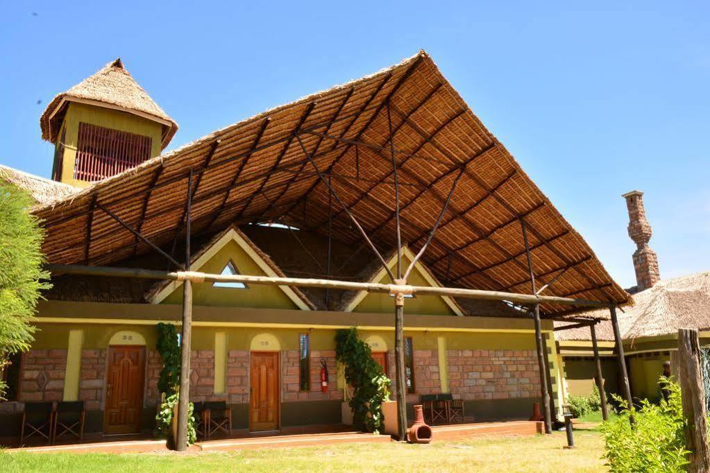 Giraffe Ark Game Lodge Nyeri Ngoại thất bức ảnh